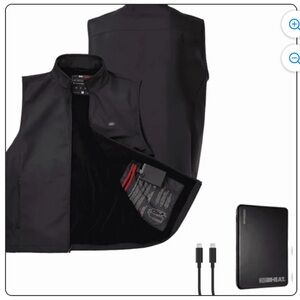 32 Degrees Black Heated Vest with Rechargeable Battery. Size M. NWT